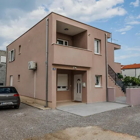 Mr Apartament Kaštela